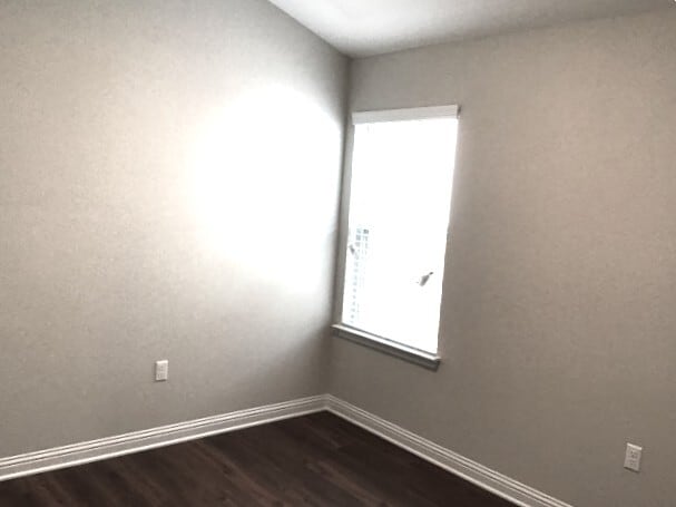 Building Photo - 8109 Cottage Rose Dr