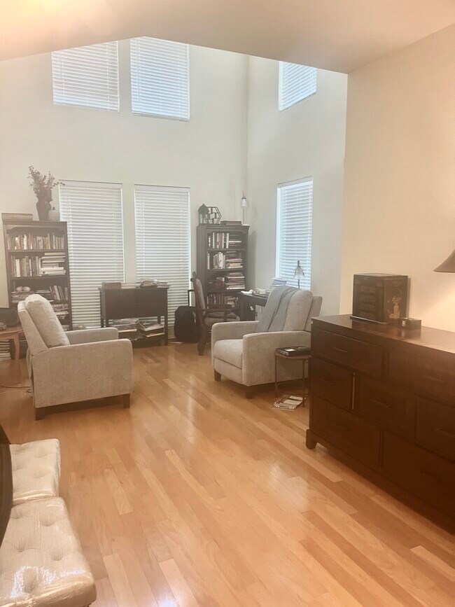 Building Photo - 308 Pinnacle Cove Ct
