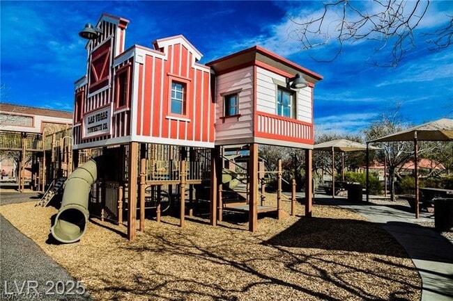 Building Photo - 9632 Staff Ln