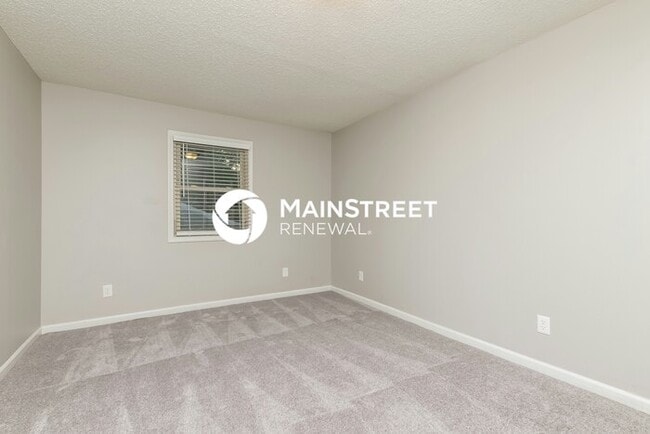 Building Photo - 4 Bedroom Pet-Friendly Home in Loganville, GA with Main Street Renewal
