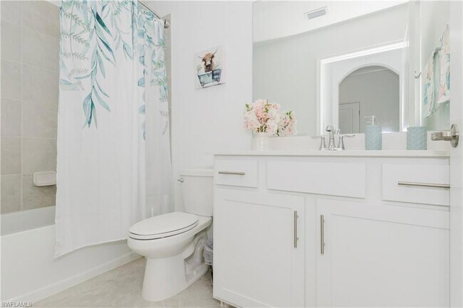 Building Photo - 5715 Double Eagle Cir