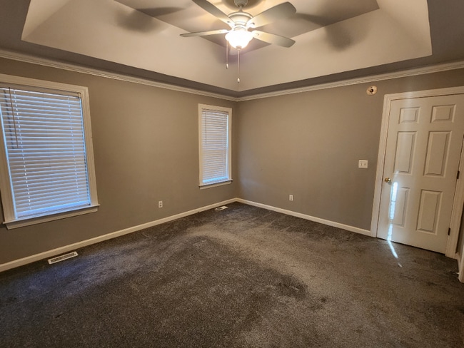 Building Photo - 5 Box Turtle Ct