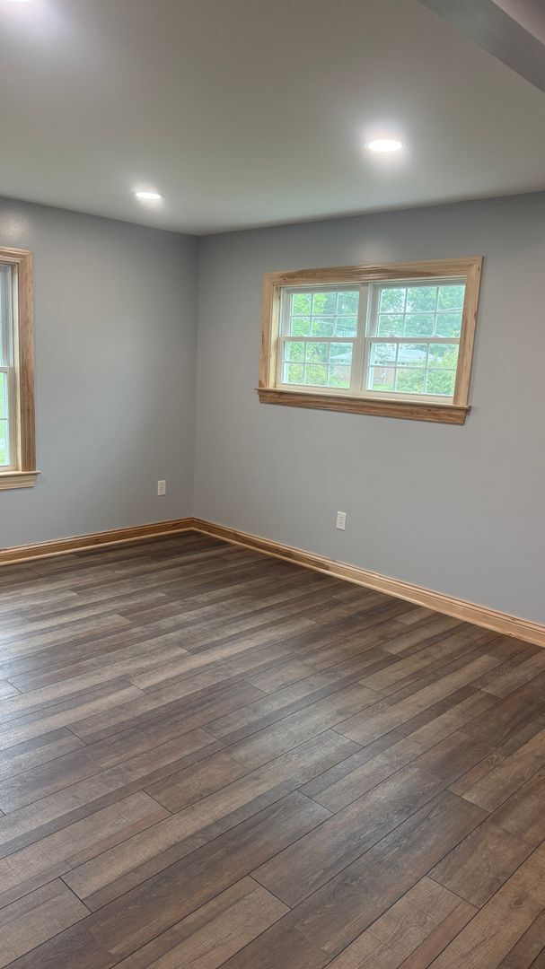 Building Photo - BRAND new 3 bedroom 1.5 bath LAUREL SCHOOL Ready now!