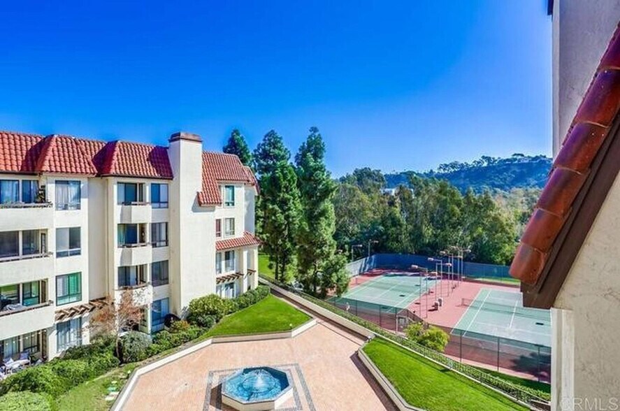 Building Photo - 5875 Friars Rd