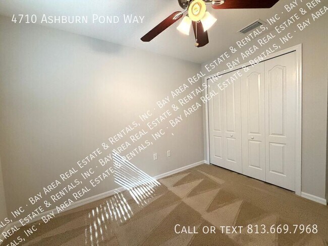 Building Photo - 4710 Ashburn Pond Way