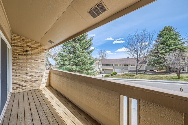 Building Photo - 1030 Popes Valley Dr