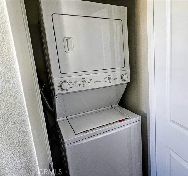 Building Photo - 12257 Cielo Dr