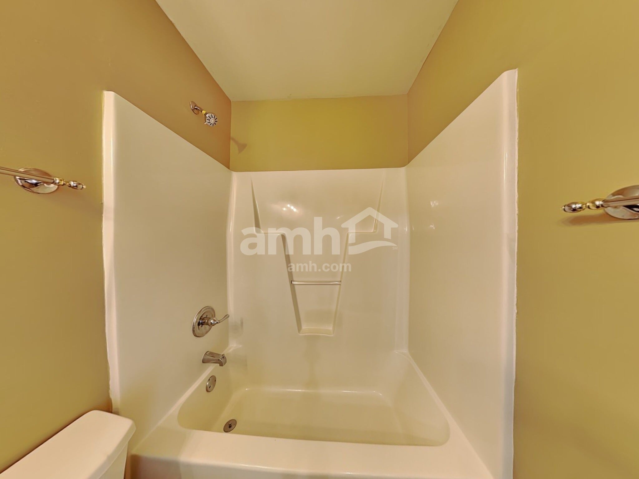 Building Photo - 205 N Fuquay Springs Ave