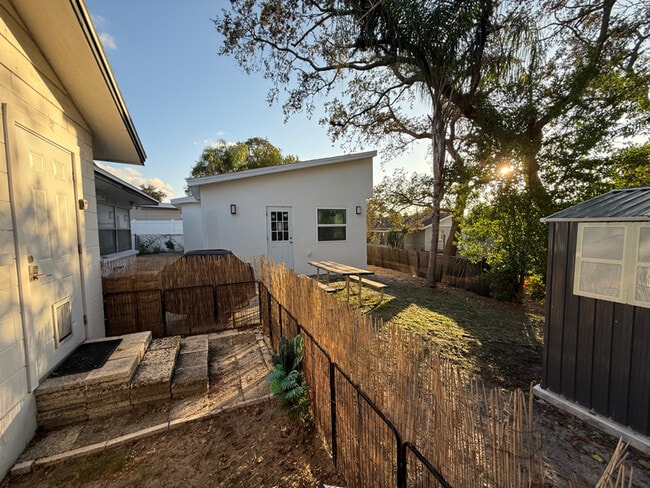 Building Photo - 10920 N 29th St