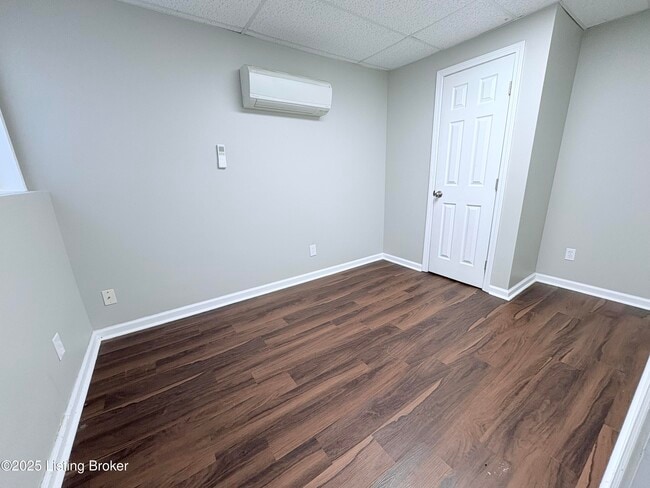 Building Photo - 9605 Glenawyn Cir