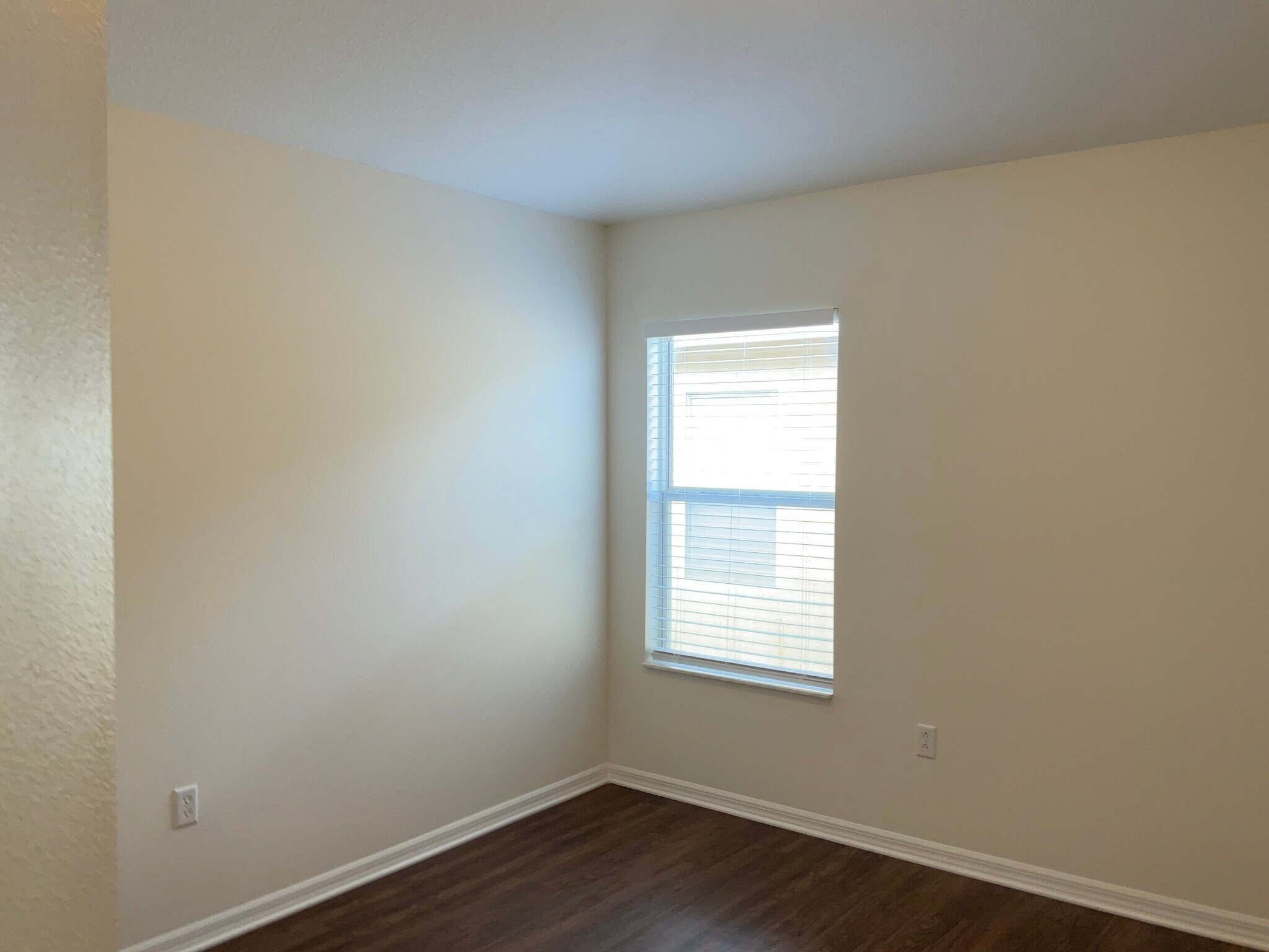 Building Photo - 12646 Evington Point Dr