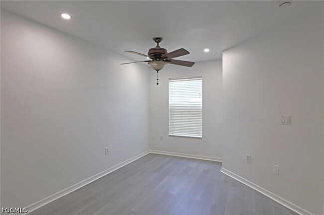 Building Photo - 3629 Pine Oak Cir