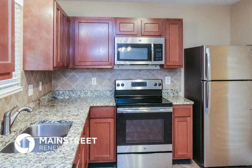 Building Photo - 5517 Snowberry Ct