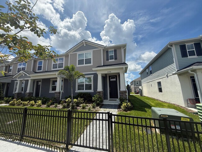 Building Photo - Brand New Townhome in Gardenia Reserve