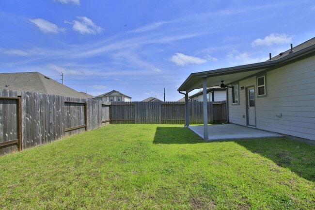 Building Photo - 17714 Winnower Ln
