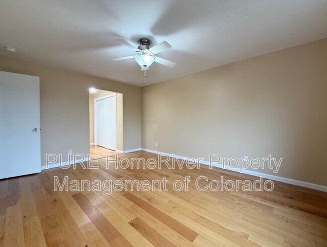Building Photo - 6590 Delmonico Dr