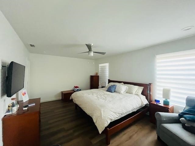 Building Photo - 204 Deer Path Lp