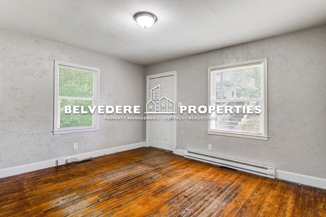 Building Photo - 1028 Asheboro St