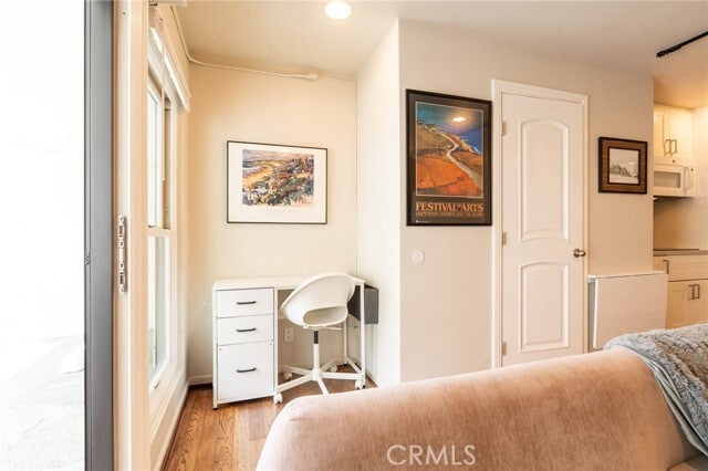 Building Photo - 327 3rd St