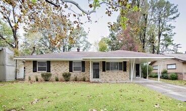 Building Photo - 7304 Dahlia Dr