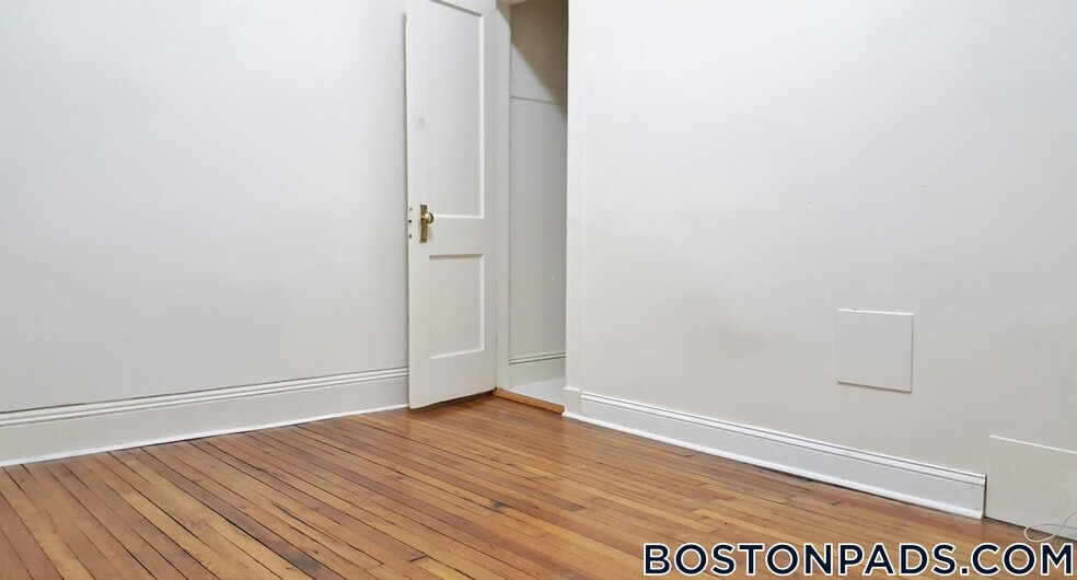 Building Photo - 25 Walbridge St