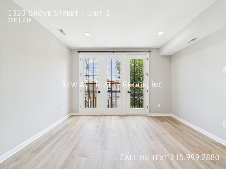 Building Photo - 1320 Grove St