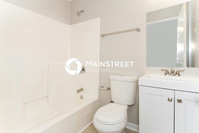 Building Photo - 4 Bedroom Pet-Friendly Home in FAIRBURN, G...