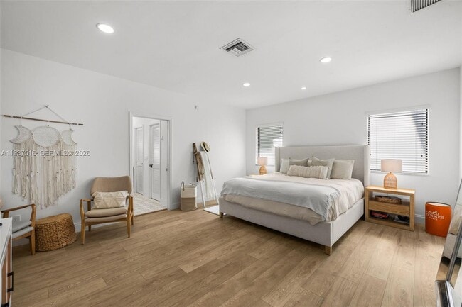 Building Photo - 14615 SW 77th Ct