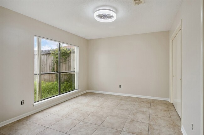 Building Photo - 8018 Cobblefield Ln