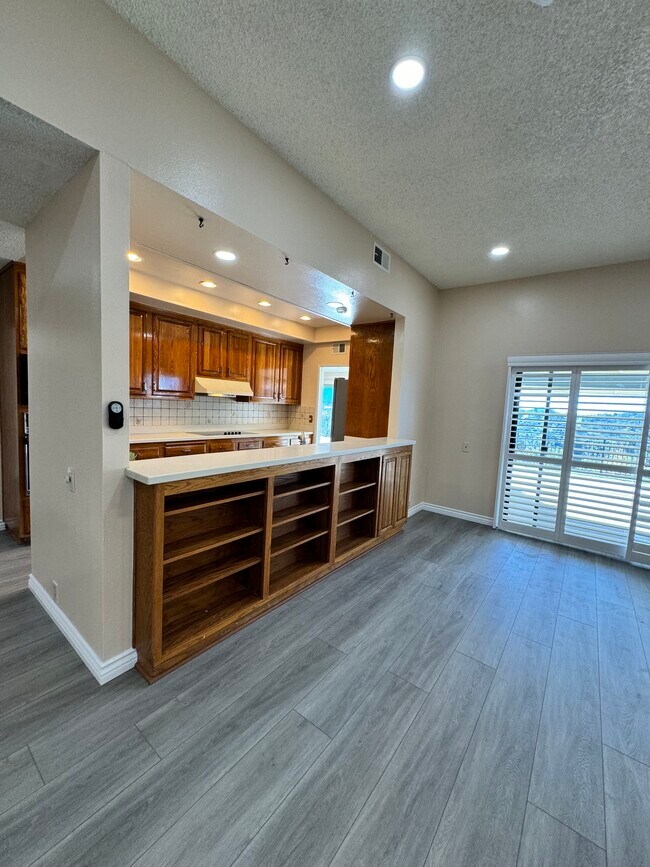 Building Photo - 9941 Mozelle Ln