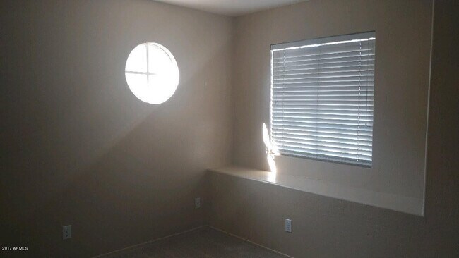 Building Photo - 1982 W Peninsula Cir