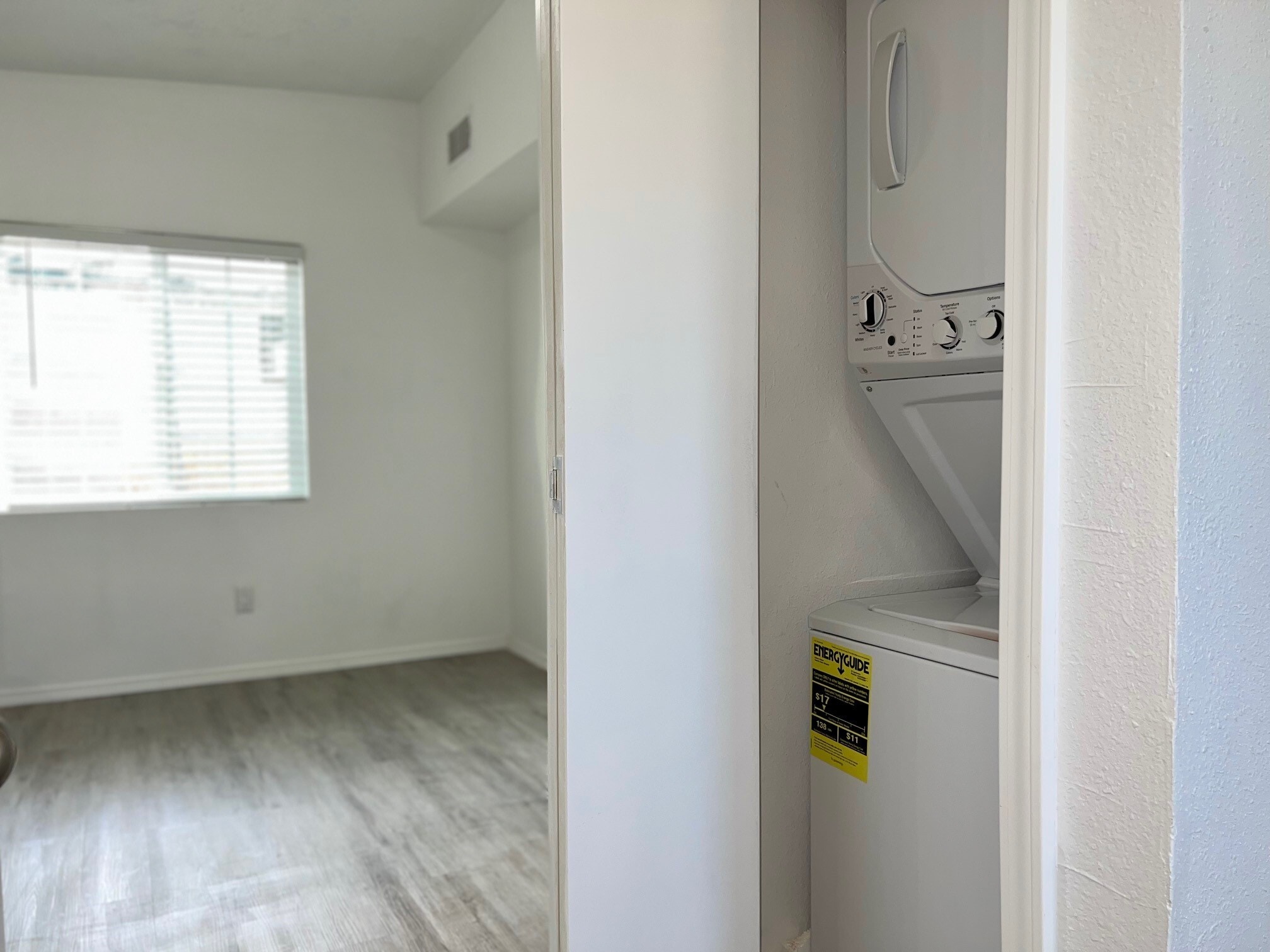 Laundry - 1702 Agua Fria St