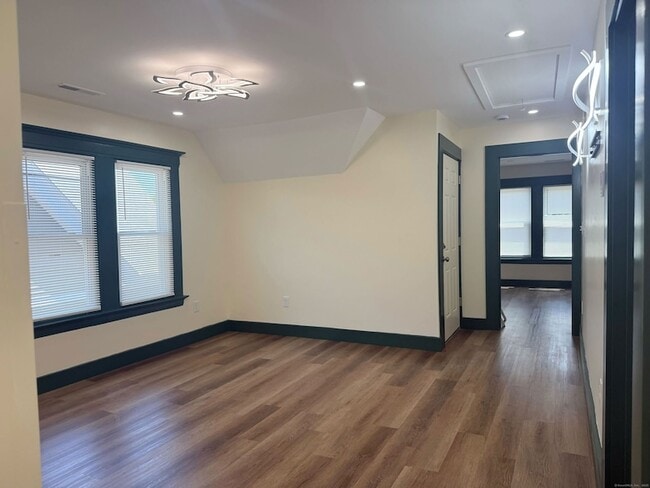 Building Photo - 130 Hubinger St