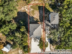 Building Photo - 1216 Canyon Lake Dr