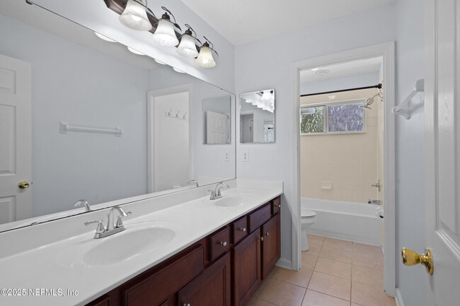 Building Photo - 1701 Windover Pl