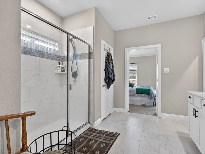 Building Photo - 480 Pebble Brook Ln
