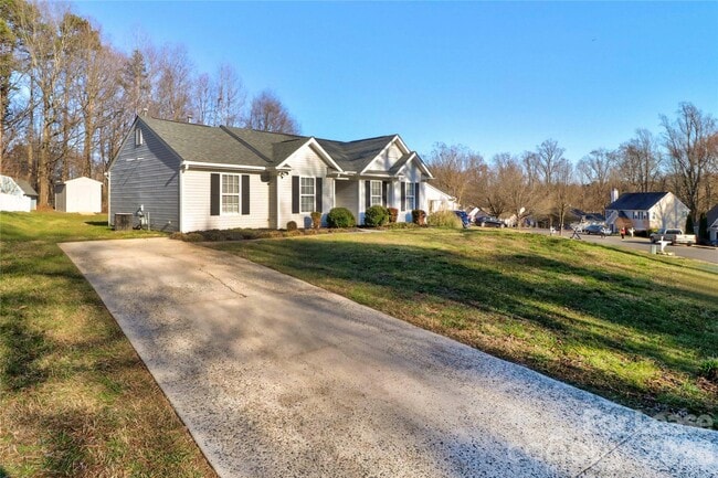 Building Photo - 771 Rebecca Jane Dr