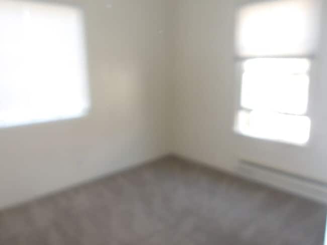 Building Photo - Cozy and Spacious Home for Rent