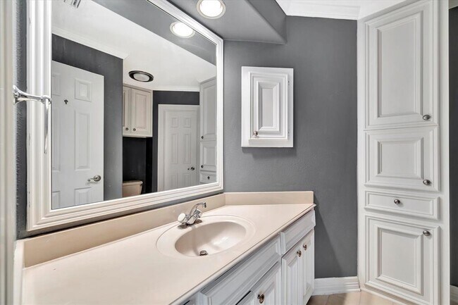 Building Photo - 14826 Sparkling Bay Ln