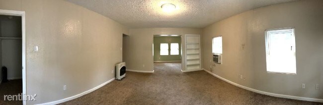 Building Photo - 3000 Trulley St