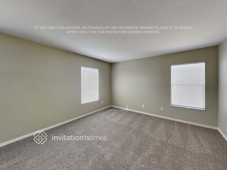 Building Photo - 325 Vine Cliff St