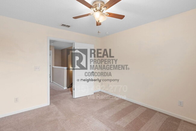 Building Photo - 1702 Sprucedale Dr