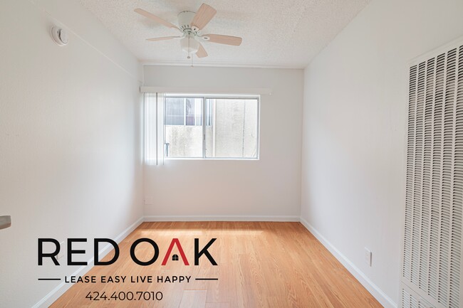 Building Photo - 8828 1/4 Memory Park Ave-