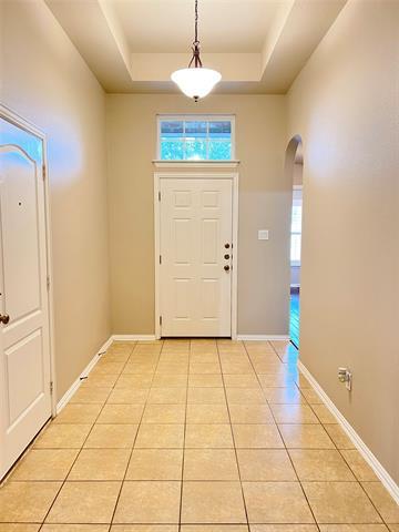 Building Photo - 505 Maverick Dr