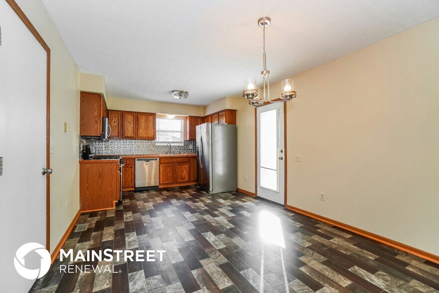 Building Photo - 181 Firestone Dr