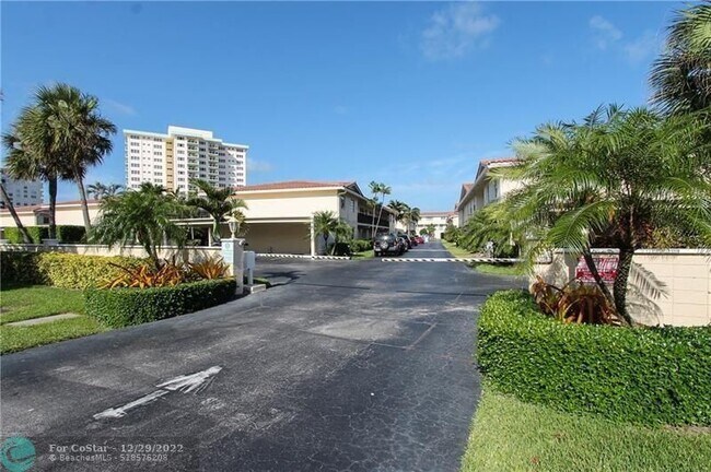 Building Photo - 5450 N Ocean Blvd