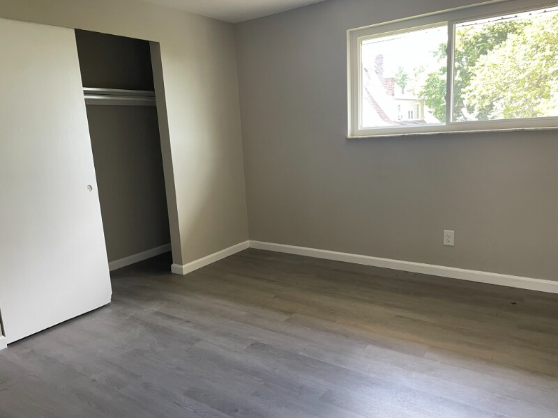 Building Photo - 2303 Wyoming St