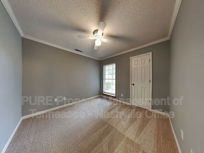 Building Photo - 2215 Joann Dr
