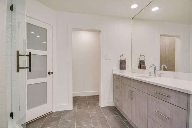 Building Photo - 9026 Lockleven Loop