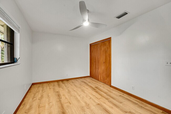 Building Photo - 17717 Bridle Ln